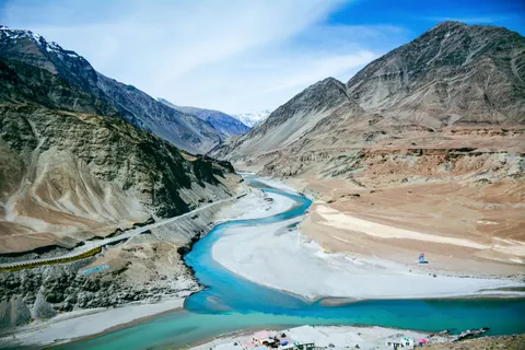 Aerial River 4K Wallpaper · aerial · 3840×2560