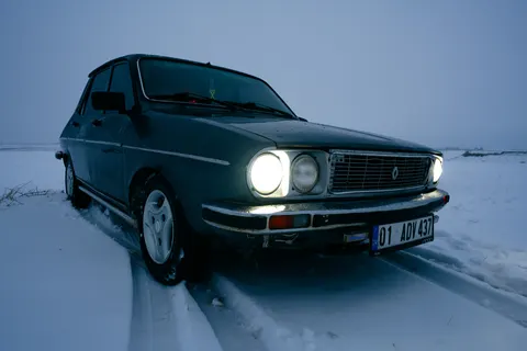 Snowfall 4K Wallpaper · winter · 3840×2560