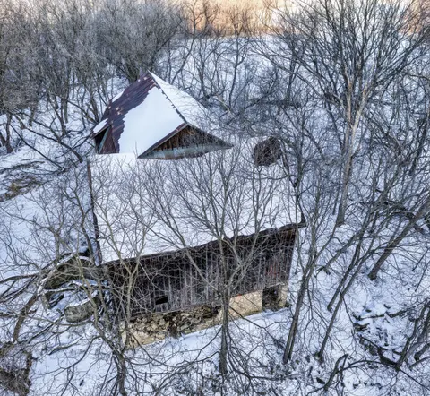 Winter Cabin 4K Wallpaper · winter · 3840×3535