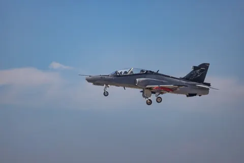 Flying Eagle 4K Wallpaper · birds · 3840×2561