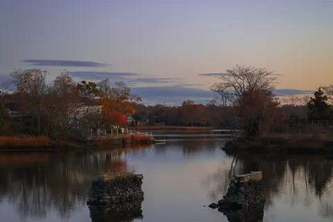 والپیپر دریاچه پاییزی با کیفیت 4K · autumn · 3840×2561