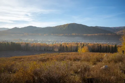 Autumn Mountains 4K Wallpaper · autumn · 3840×2560
