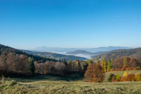 Autumn Mountains 4K Wallpaper · autumn · 3840×2560
