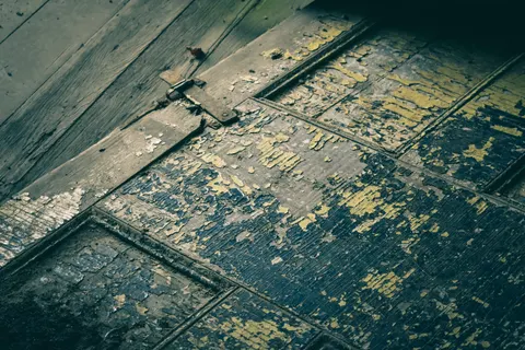Cracked Paint 4K Wallpaper · textures · 3840×2560