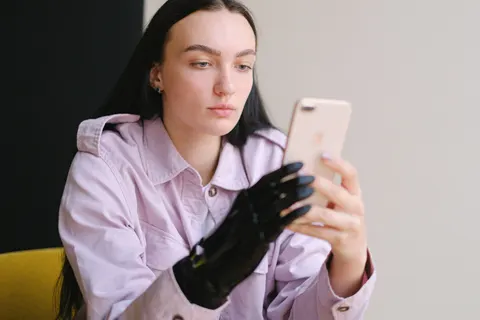 Robot 4K Wallpaper · technology · 3840×2560