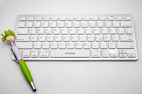 RGB Keyboard 4K Wallpaper · technology · 3840×2560