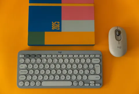 RGB Keyboard 4K Wallpaper · technology · 3840×2598