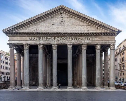 Colosseum 4K Wallpaper · travel · 3840×3072
