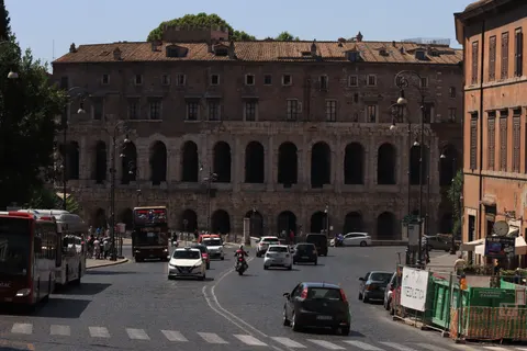 Colosseum 4K Wallpaper · travel · 3840×2560