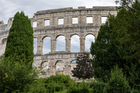 Colosseum 4K Wallpaper · travel · 3840×2560