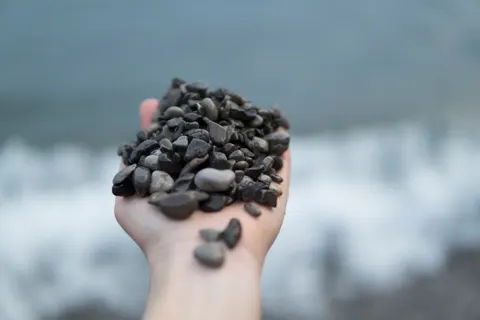 Black Sand Beach 4K Wallpaper · travel · 3840×2560