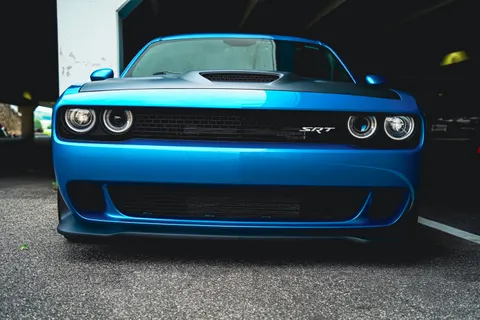 خلفية سيارة رياضية بدقة 4K · cars · 3840×2560