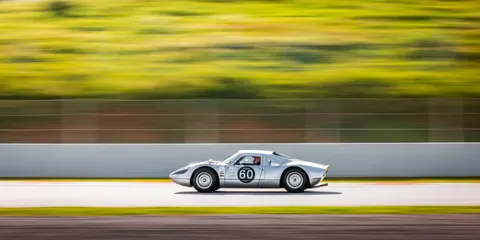 والپیپر خودرو اسپرت با کیفیت 4K · cars · 3840×1920