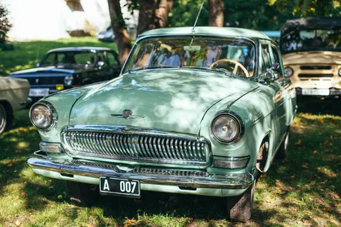 Classic Car 4K Wallpaper · cars · 3840×2560