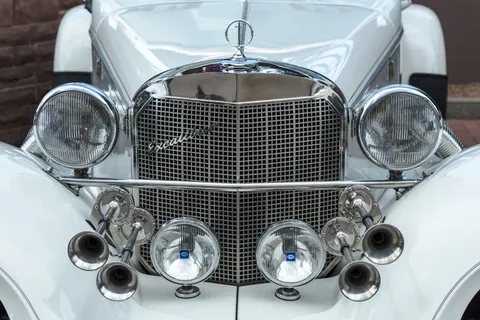 Classic Car 4K Wallpaper · cars · 3840×2563