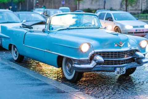 Wallpaper Mobil Klasik 4K · cars · 3840×2560