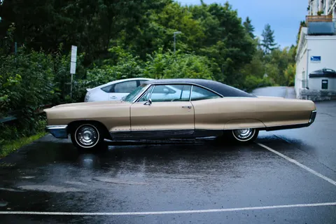Classic Car 4K Wallpaper · cars · 3840×2560
