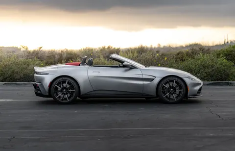 Supercar 4K Wallpaper · cars · 3840×2463