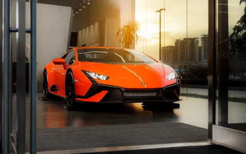 Hình nền Siêu xe 4K · cars · 3840×2400