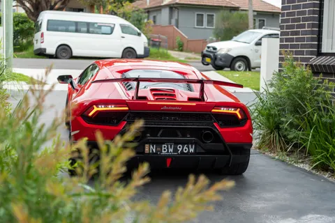 Papel de parede Supercarro 4K · cars · 3840×2563