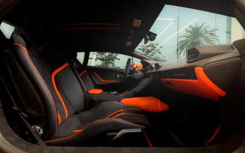 超级跑车 4K壁纸 · cars · 3840×2400