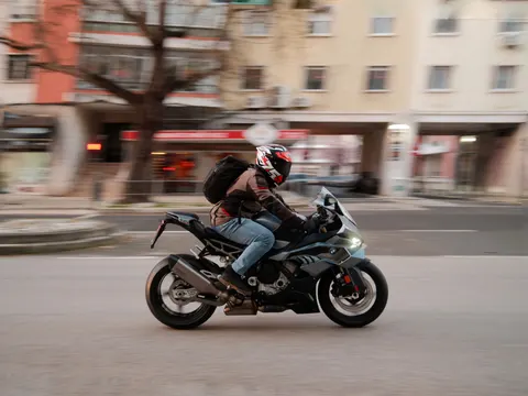 Motorcycle 4K Wallpaper · cars · 3840×2880