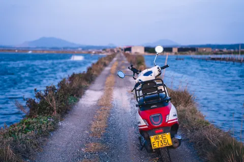 मोटरसाइकिल 4K वॉलपेपर · cars · 3840×2560