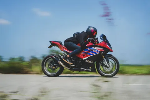 Sfondo Motocicletta 4K · cars · 3840×2560