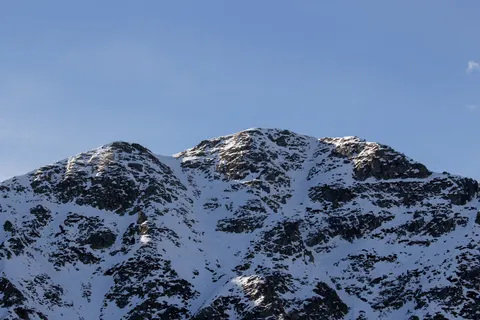 Snowy Mountain Peak 4K Wallpaper · mountains · 3840×2560