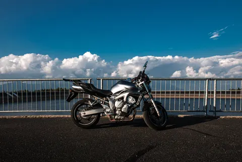 Fond d'écran Moto 4K · cars · 3840×2568