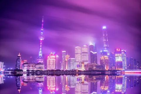 Shanghai bei Nacht 4K Hintergrundbild · city · 3840×2560