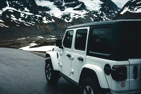 ऑफ-रोड 4K वॉलपेपर · cars · 3840×2561