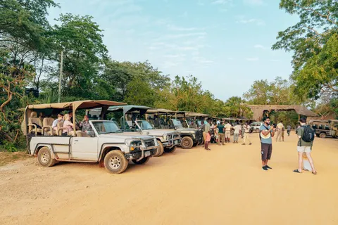 ऑफ-रोड 4K वॉलपेपर · cars · 3840×2560