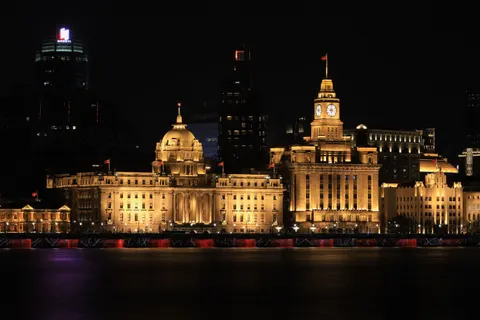 Wallpaper Malam Shanghai 4K · city · 3840×2560
