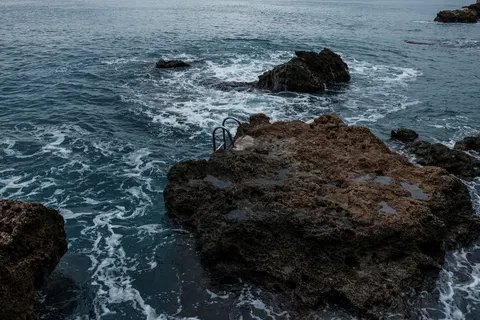 Diver 4K Wallpaper · underwater · 3840×2560