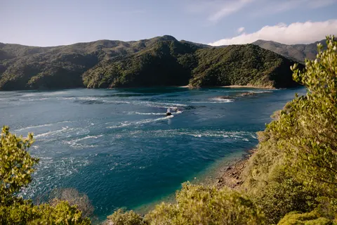 والپیپر جزیره استوایی با کیفیت 4K · tropical · 3840×2560