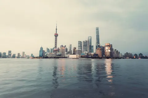상하이의 밤 4K 배경화면 · city · 3840×2560