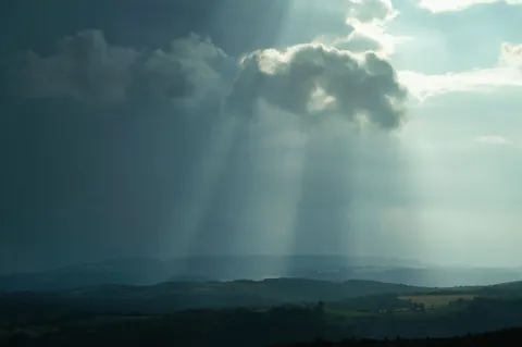 Dunkler Sturm 4K Hintergrundbild · dark · 3840×2553