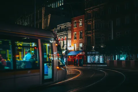 Neon City 4K Wallpaper · neon · 3840×2560