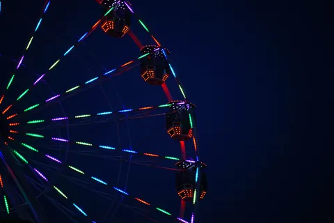 Neon Lights 4K Wallpaper · neon · 3840×2561