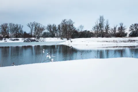 خلفية ثلج الشتاء بدقة 4K · nature · 3840×2560