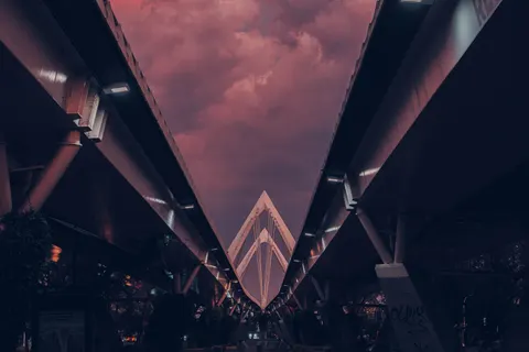 Neon Tunnel 4K Wallpaper · neon · 3840×2560