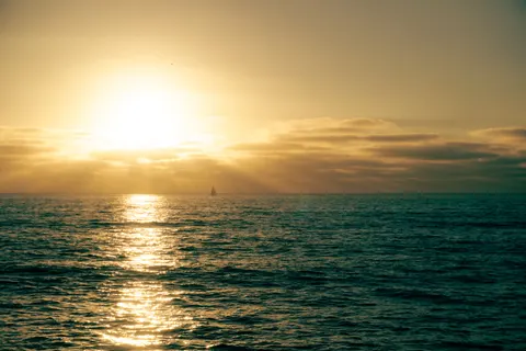 Golden Sunset 4K Wallpaper · sunset · 3840×2560