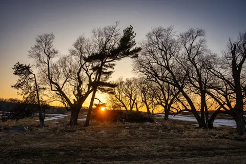 Sunset Silhouette 4K Wallpaper · sunset · 3840×2560