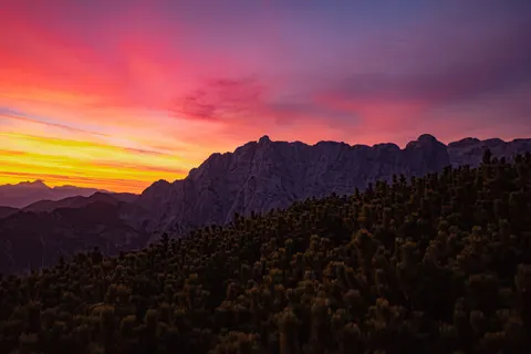 Mountain Range 4K Wallpaper · mountains · 3840×2563