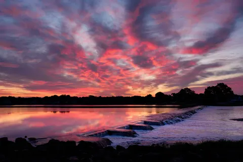 Pink Sunset 4K Wallpaper · sunset · 3840×2560