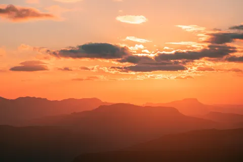 Sunset Mountains 4K Wallpaper · sunset · 3840×2560