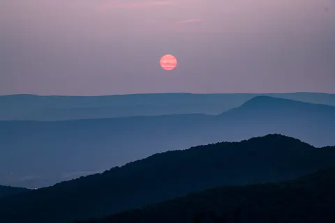 Sunset Mountains 4K Wallpaper · sunset · 3840×2560