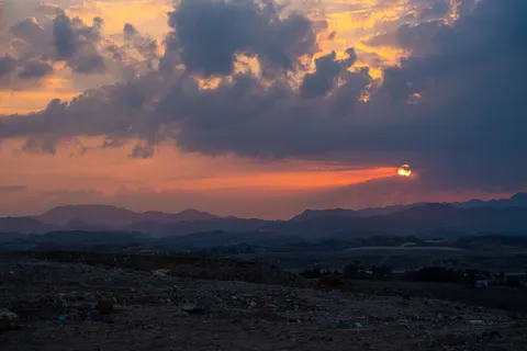 Sunset Mountains 4K Wallpaper · sunset · 3840×2560