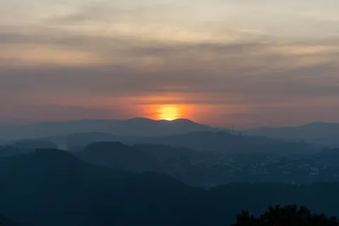 Sunset Mountains 4K Wallpaper · sunset · 3840×2560
